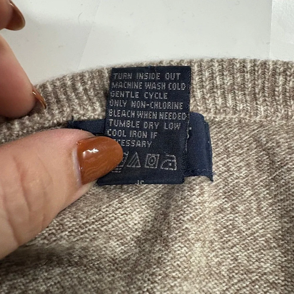 Dockers Men's Sweater Vest V-Neck Sleeveless Knit Top Layering Tan‎ Beige L Soft